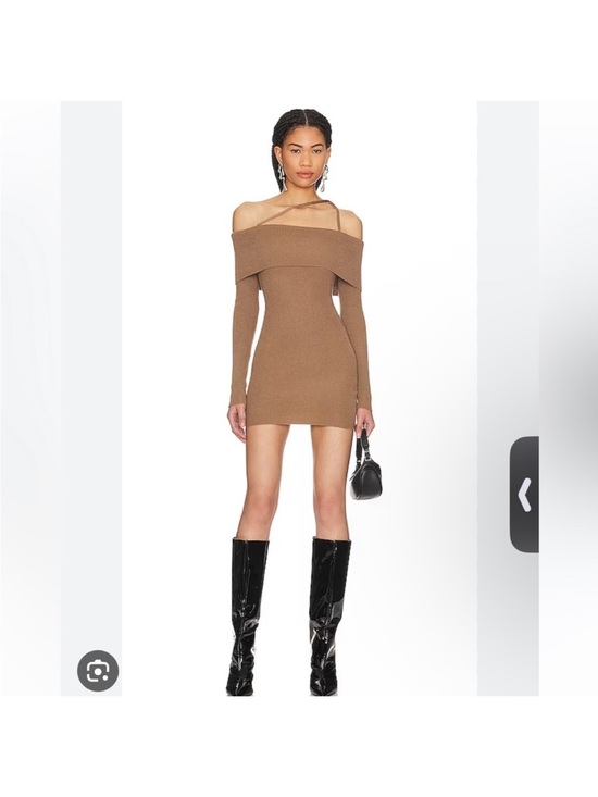 NBD Dresses & Skirts - NBD Brown Off-Shoulder Long Sleeve Mini Dress